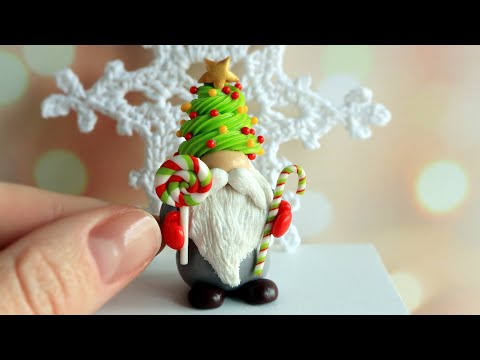 Miniature Christmas gnome/Polymer clay💝Мініатюрний Різдвяний гном💝