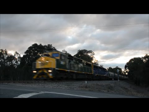 SSR's 8478 Grain with EMD's C509 and C504