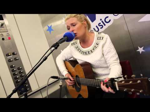 MNM: Miss Montreal - Tututu