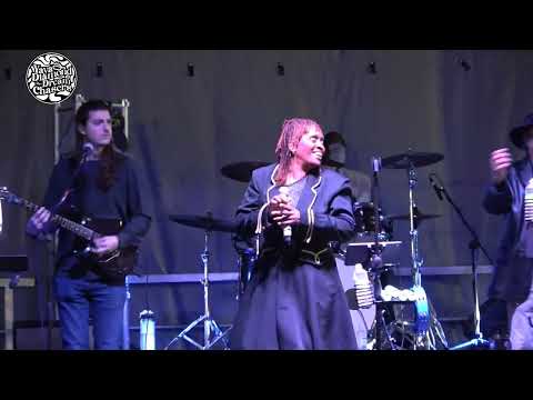 Play Video Youtube Video