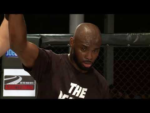 Report: Darren Stewart Faces Bartosz Fabinski At Cage Warriors 113, Event Moved To Manchester