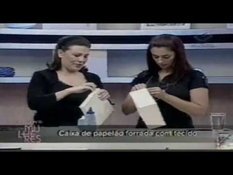 Ione Berne - Caixa de papelão forrada com tecido