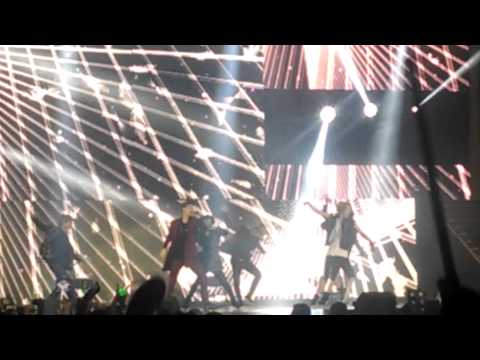 070614 Music Bank in Brazil - B.A.P - 1004 (Angel)