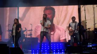 Lady Antebellum sings "Long Stretch of Love" live at PNC Music Pavilion