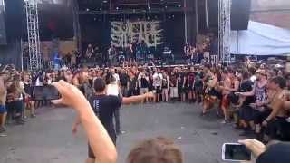 Brutal Assault 2015 - Suicide Silence - Disengage (with wall of death)
