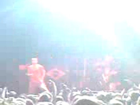 Soulfly feat. Pashtet(F.A.Q.) - Molotov (live)