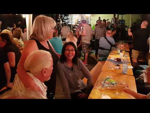 Die "Backdoor Sellers" verabschiedeten sich mit: "Highway to Hell"