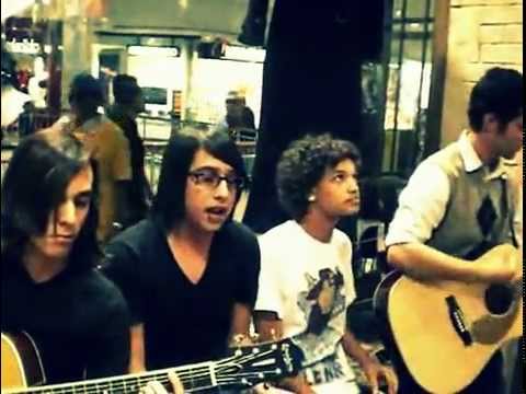 Close But Not Quite - These Roads ( Acoustic )