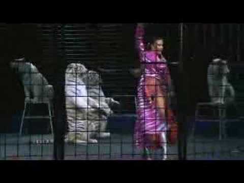 "Boom a Ring" trailer