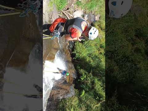 canyoning en Baños Tungurahua Ecuador información y reservas al 0995326334