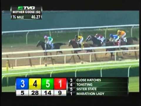 2013 Mother Goose Stakes - Close Hatches