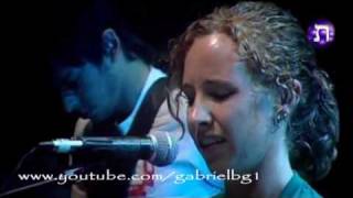 PERFUME A TUS PIES GLORIOSO REY