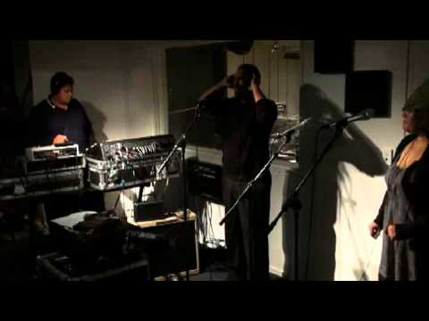 Fat Freddy's Drop - Blackbird