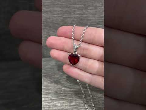 Подарок девушке "Сердце Рубиновая нежность" кулон с цирконом на цепочке цвет серебро в подарочной коробочке - фото 1 - id-p2430320254