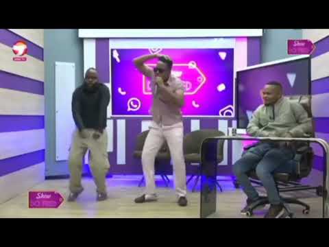 JHON EDU TALENT   ENTREGOU TUDO NO SHOW DE FRED