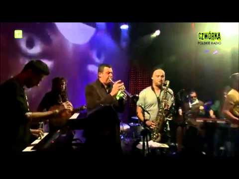 DAWID PORTA & SEDATIVA + i + LIVE! ... Helmets On