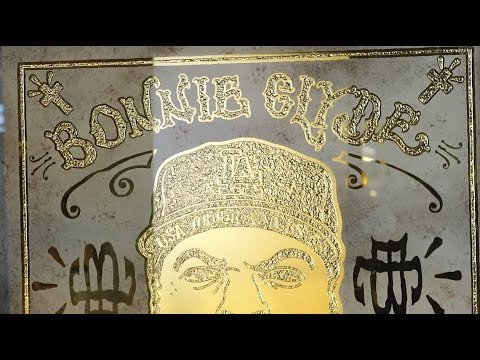 24K Gold Leaf Glass Sign - Bonnie Clyde
