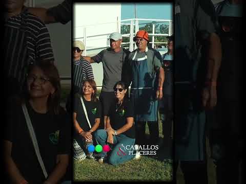 Gastronomía en el Festival Nocturno de Jineteada y Folklore en #santiagotemple