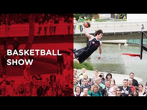 World's Best Basketball Show by Freestyle Artists, Freestyle Dunking Show