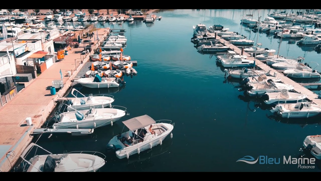 Bleu Marine Plaisance