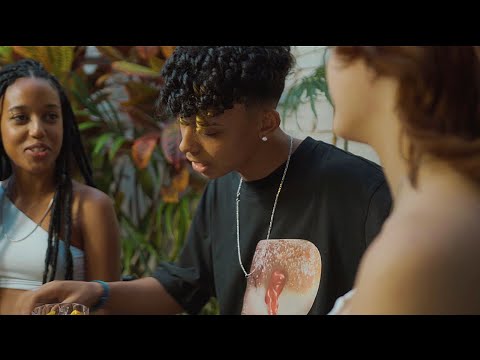 Vitux  - Não To Afim (VideoClipe Oficial)