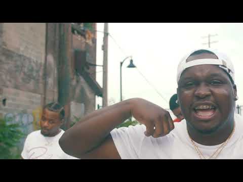 Beezy3969 "Mad at Me"