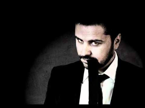 Kelebeksin Ömürsün - Zeki Kayahan Coşkun