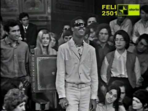 Stevie Wonder  - The shadow of your smile (video 1970)
