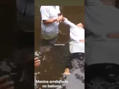 menina e arrebatada após o seu batismo 2020