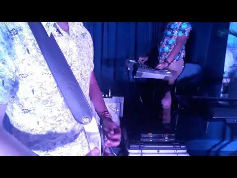 Sean Daniel Live feat. NG 2019 - Magnet & Waving thing Mashup (Guitar CAM)