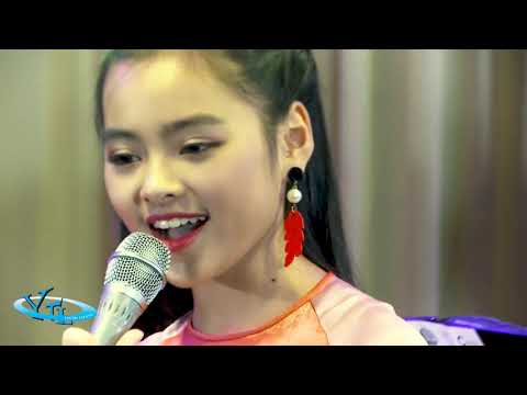 Thể hiện bởi Thu Hường