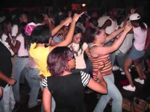 She Like That Wood ''Remix"- J Paul Jr.