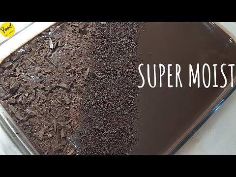 Super MOIST chocolate cake and the secret sauce that works 100%