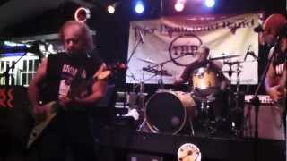 Bo Fodor and the Hitcthhikers Sunday Jam at Cowboy Bill's - Key West part 01