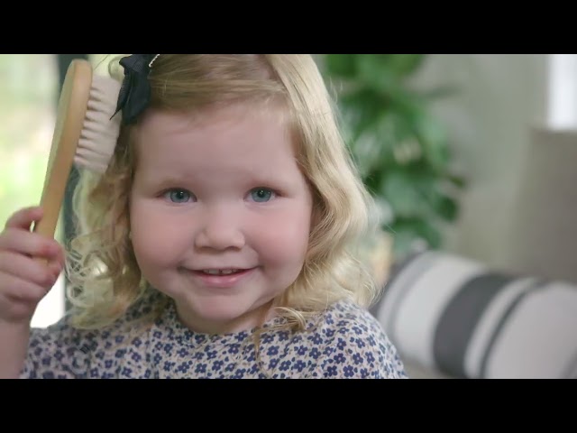 هاكا - مجموعة مشط وفرشاة الأطفال المصنوعة من صوف ا...