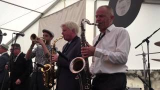 THE RACKETEERS Live at the Isle of Wight Festival in the Hipshaker tent 2015