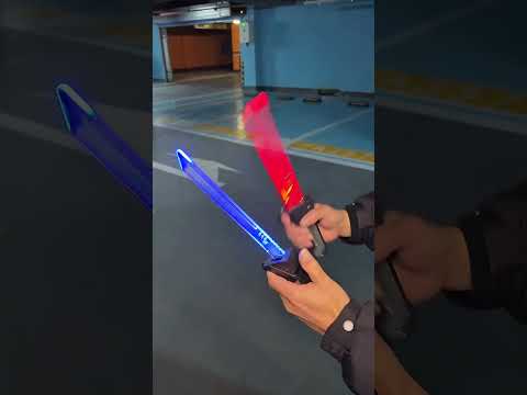 So schön. Mein leuchtendes Zwei-in-Eins-Schwert.