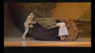 Paul Daniels, Debbie McGee, Frank Thornton, John Inman Wizard of Oz Royal Variety #NSPCC