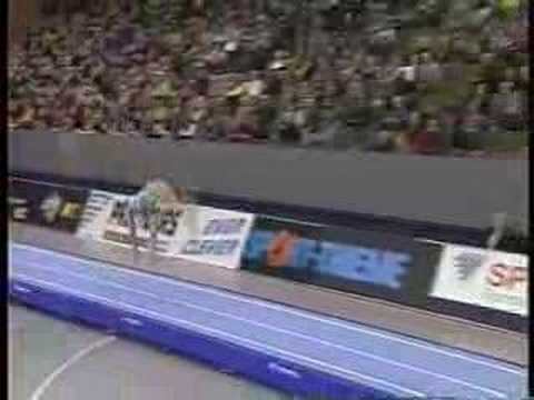 2002 World Cup Tumbling - Casey Finley USA Pass1