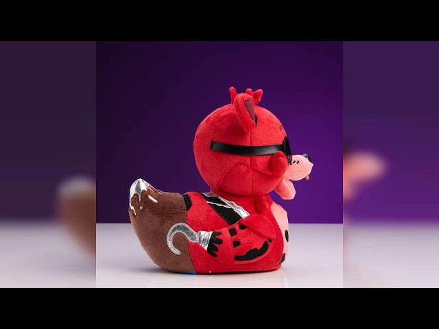 Vídeo relacionado con TUBBZ Primera Edición: Ghost - Cardinal Copia Figura Coleccionable de Pato de Goma Disfrazado