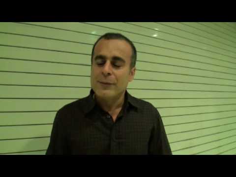 Bahman Ghobadi talking about "No One Knows About Persian Cats"