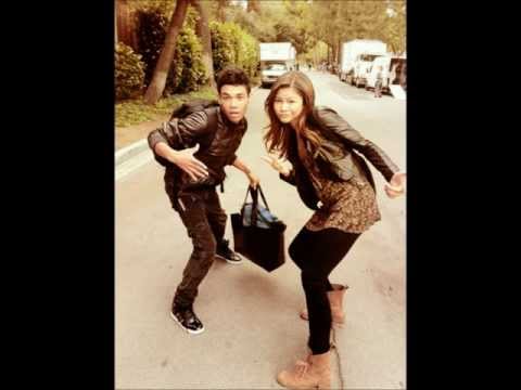 Bella  Thorne v.s. Zendaya Coleman