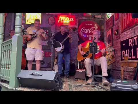 The Mill Creek Drifters live performance
