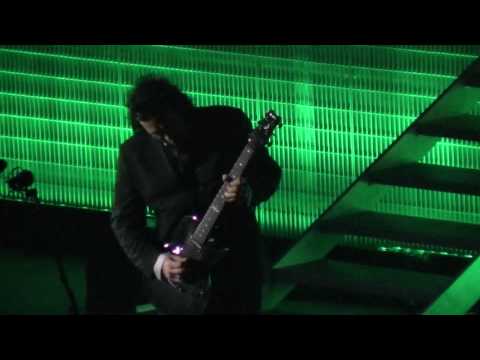 2010.01.24 Three Days Grace - Bitter Taste (Live in Rockford, IL)