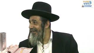 פורים | הרב מאיר שלמה | מה זוכים בפורים ואיך?  | פורים הסוד של היום הגדול בשנה | מרתק מעניין וסוחף (הרב מאיר שלמה זצ"ל) - התמונה מוצגת ישירות מתוך אתר האינטרנט יוטיוב. זכויות היוצרים בתמונה שייכות ליוצרה. קישור קרדיט למקור התוכן נמצא בתוך דף הסרטון