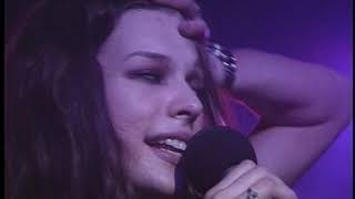 Glen Phillips joins Milla Jovovich - &quot;Strange Behavior&quot; live at Austin, TX 12-16-1994