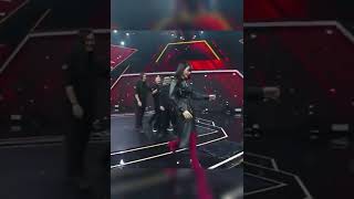 Download lagu salah fokus, isyana sarasvati menang penghargaan malah pegang mix😅 #shorts #rcti mp3 Download lagu salah fokus, isyana sarasvati menang penghargaan malah pegang mix😅 #shorts #rcti mp3