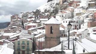preview picture of video 'Chiclana de Segura y la nieve'