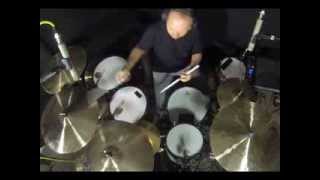 Peter Szendofi - Jungle drumming