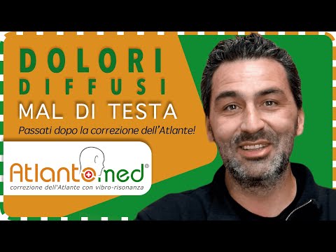 Esercizi di yoga di dolori articolari Nocche doloranti sulla sua mano